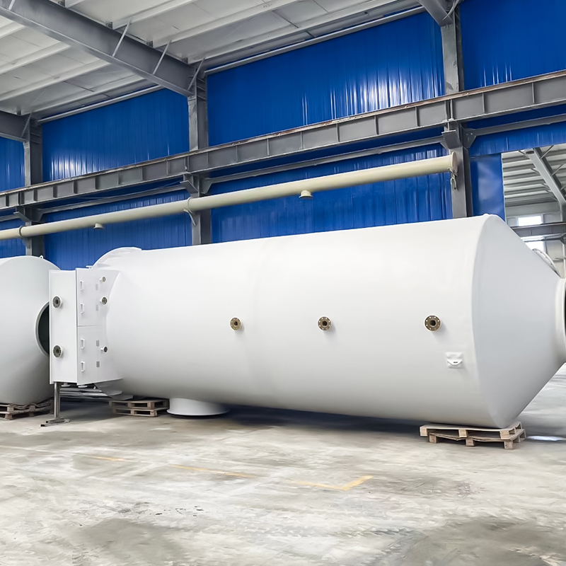 FRP rozprašovací věž